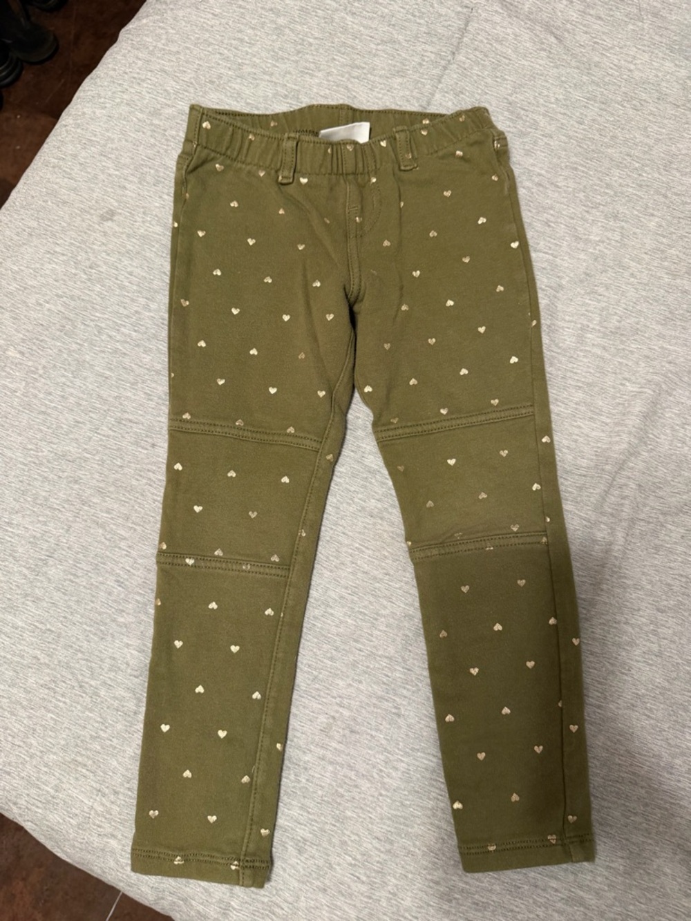 Cat & Jack Olive Leggings with Gold Heart Print